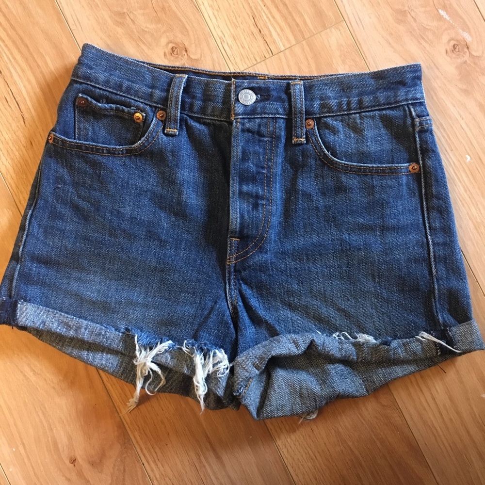 Levi’s button fly denim shorts